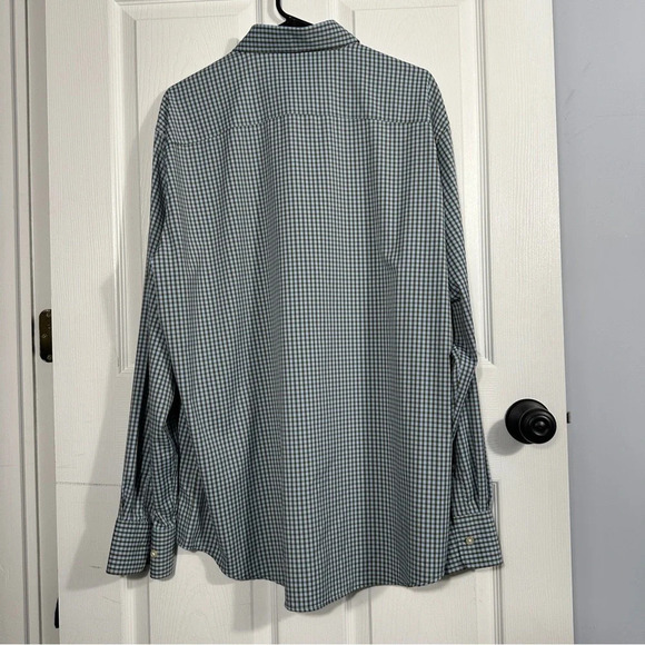 Peter Millar Summer Comfort button down shirt, size XL. - Picture 5 of 7